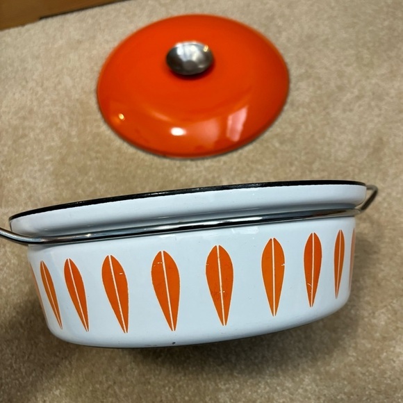 Vintage Cathrineholm Norway Lotus 10.5" Orange White Handle Saucepan with Lid - Picture 15 of 15